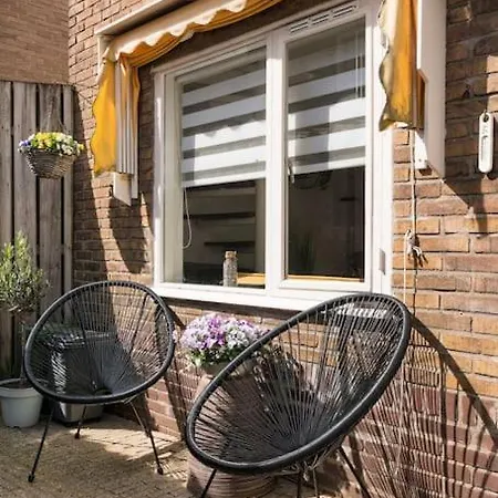 Apartmán Hello - Quarles 43 *