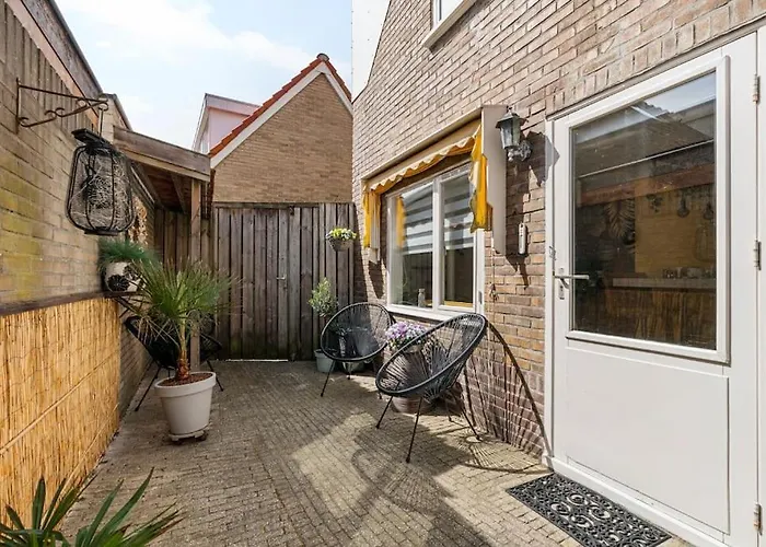 Hello - Quarles 43 Noordwijk